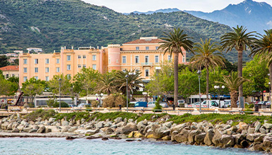 385x220_Gridblock_Yoga_Boende 3.jpg